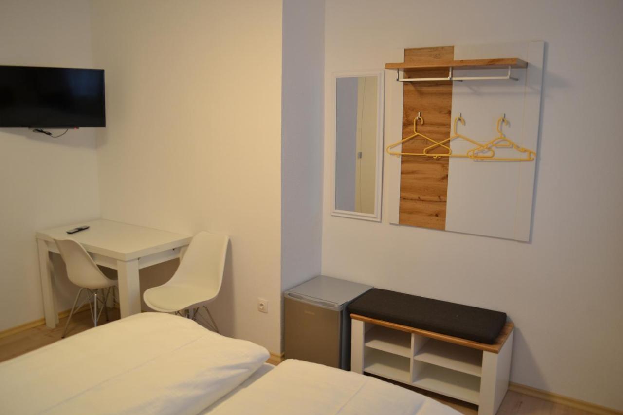 Platia - Rooms กุนซ์บวร์ก ภายนอก รูปภาพ